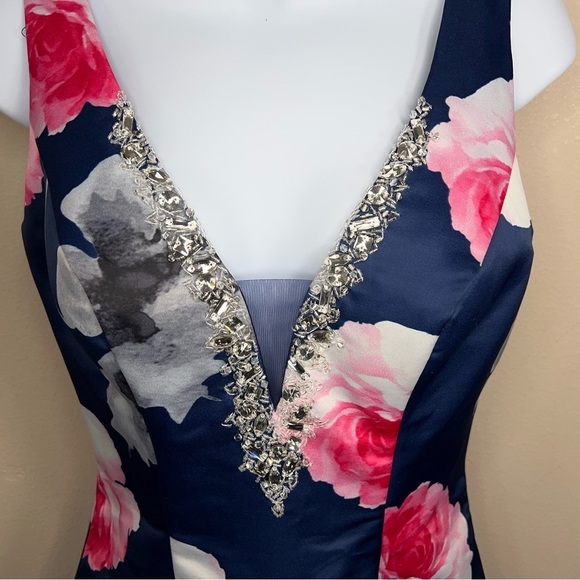 SIZE 4 GLAMOUR BY TERANI COUTURE FORMAL DRESS ALINE BLUE FLORAL GEMSTONE - Picture 7 of 15